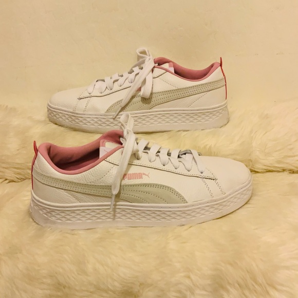 White with pink trim Puma Sneakers - Picture 2 of 7